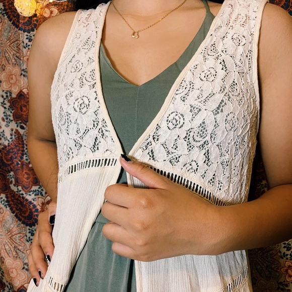 🌺 JUMPSUIT & SUMMER CARDI 🌺 - Picture 6 of 8